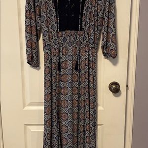 DR 2 paisley print maxi dress.